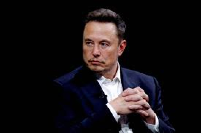 Elon Musk admite que faz postagens no X que prejudicam a própria empresa